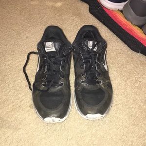 Nike Move Fit Size 6.5 MAKE AN OFFER! MUST GO!